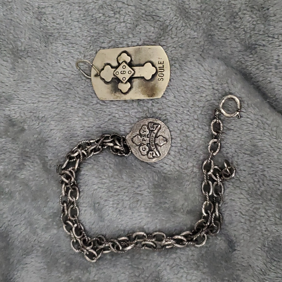 Gypsy Soule Necklace And Pendent Bundle